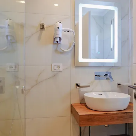 Hotel Shpetimi Ksamil