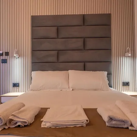 Hotel Shpetimi 3*