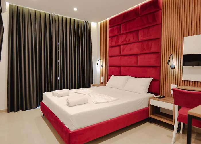 Shpetimi מלון קסאמיל